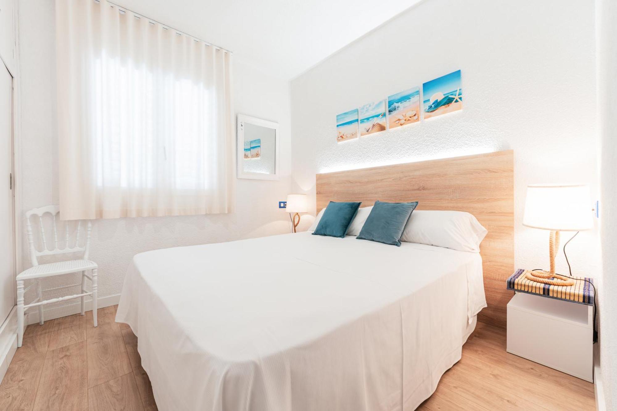 Santa Llucia Apartaments Rosas Exteriör bild